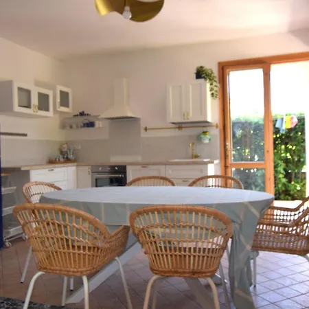 Apartment La Pila